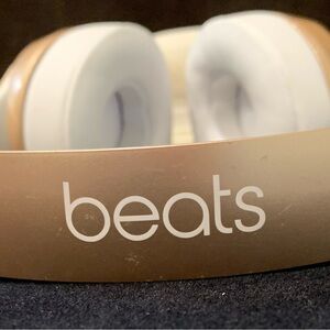 Beats by Dre Over-Ear Headphones in Gold and White